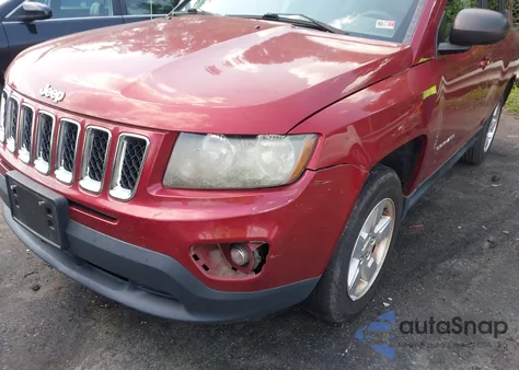 2014 Jeep Compass Sport из США, поврежденный, VIN 1C4NJCBA0ED666026